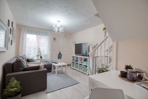 Lounge- click for photo gallery